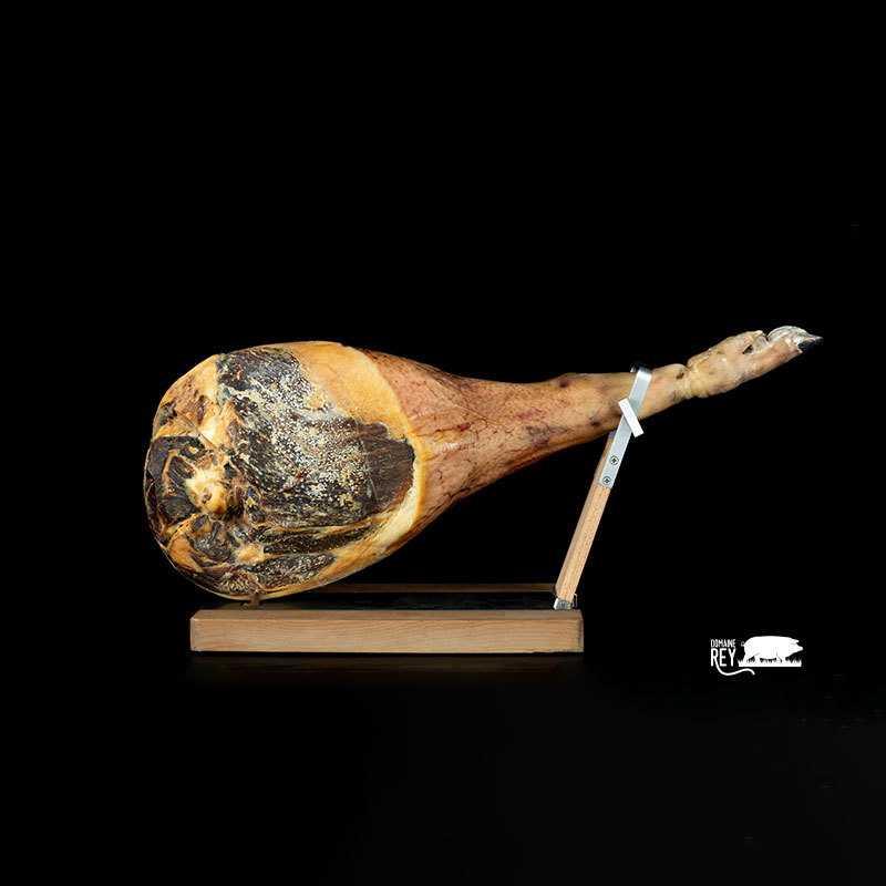 Jambon à l'os "Noir de Bigorre" AOP - 24 mois d'affinage - 8,175kg